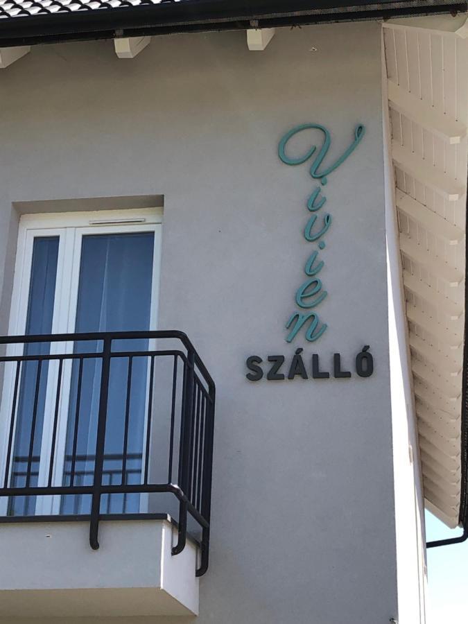 Vivien Szallo Segedyn Zewnętrze zdjęcie